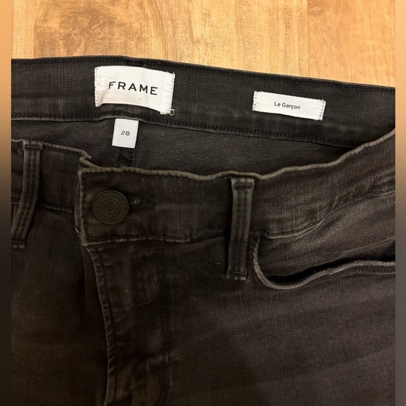 Frame Le Garçon Mid-Rise Jeans in Kerry - Size 28 - Picture 4 of 11